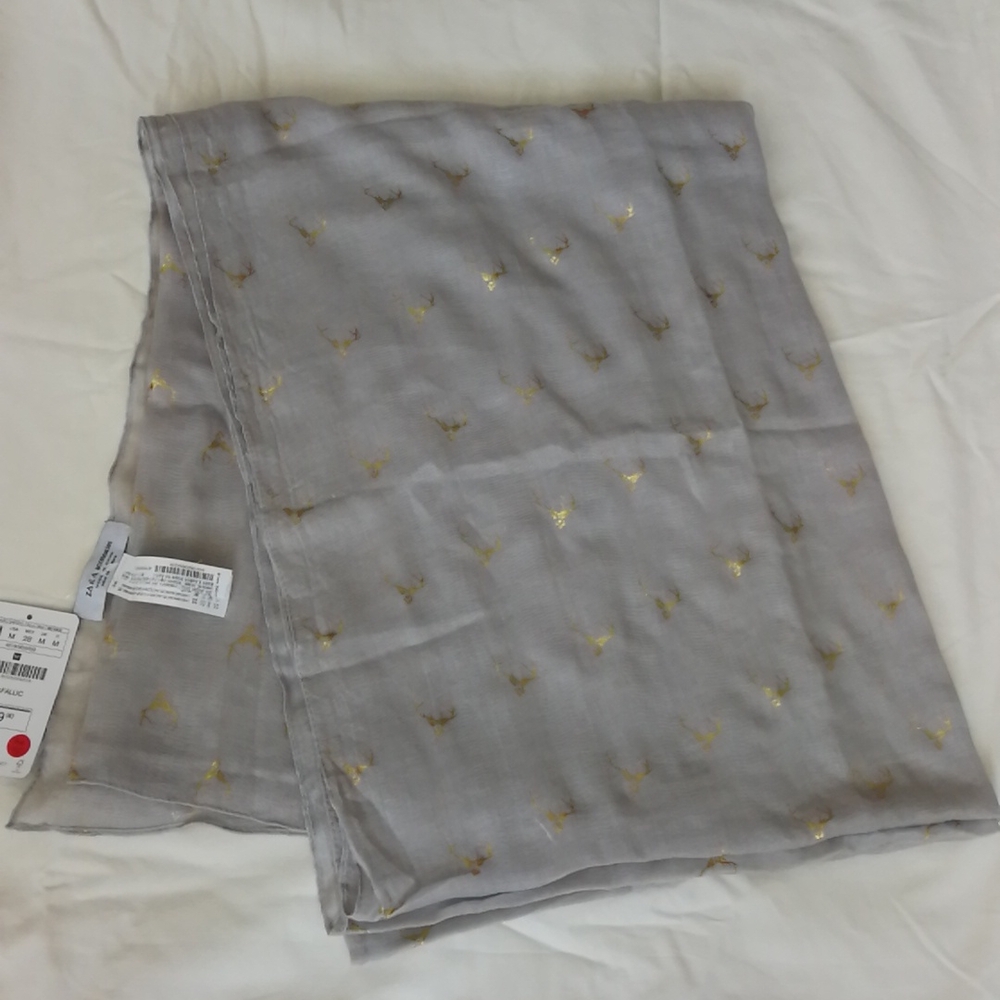 Zara Scarf (large 60"x 78")